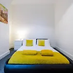 Anfield House 2 Bedroom 2 Mins From Anfield Stadium Sleeps 7